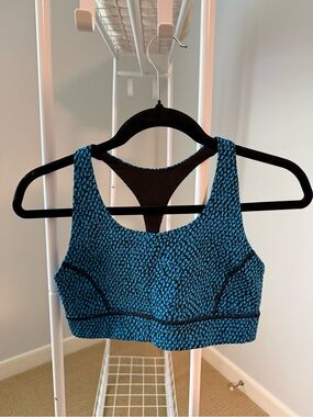 Women's Blue Patterned Sports Bra